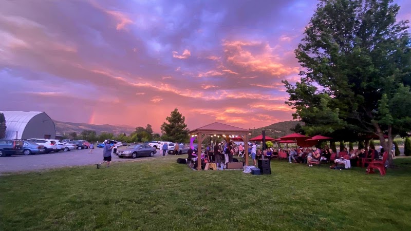 Stoneriver Vineyards - Event Venue in Talent, Oregon