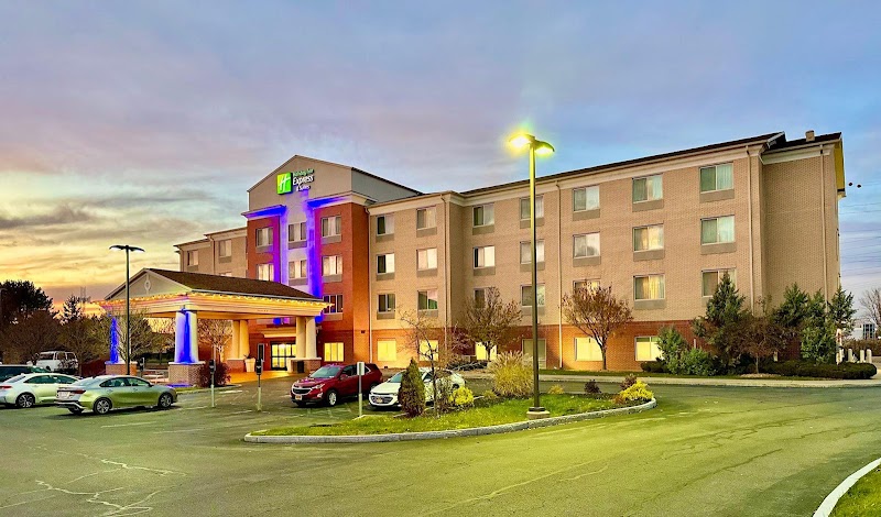 Holiday Inn Express & Suites Dewitt (Syracuse) by IHG - Event Venue in East Syracuse, New York