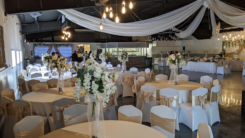 Blue Apple - Event Venue in Fort Wayne, Indiana