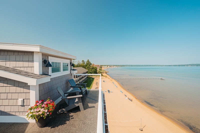 Alexandra Inn - Beachfront Resort Hotel in Traverse City - Event Venue in Traverse City, Michigan