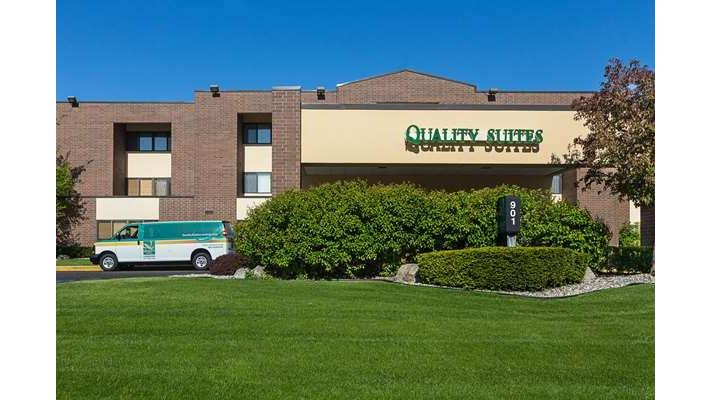Quality Suites Lansing West - Event Venue in Lansing, Michigan