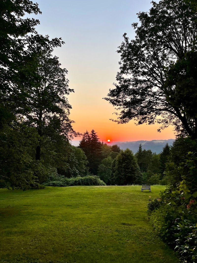 Bridal Veil Lakes - Event Venue in Corbett, Oregon