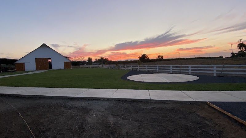 Oak Hollow Farms - Event Venue in Orland, California