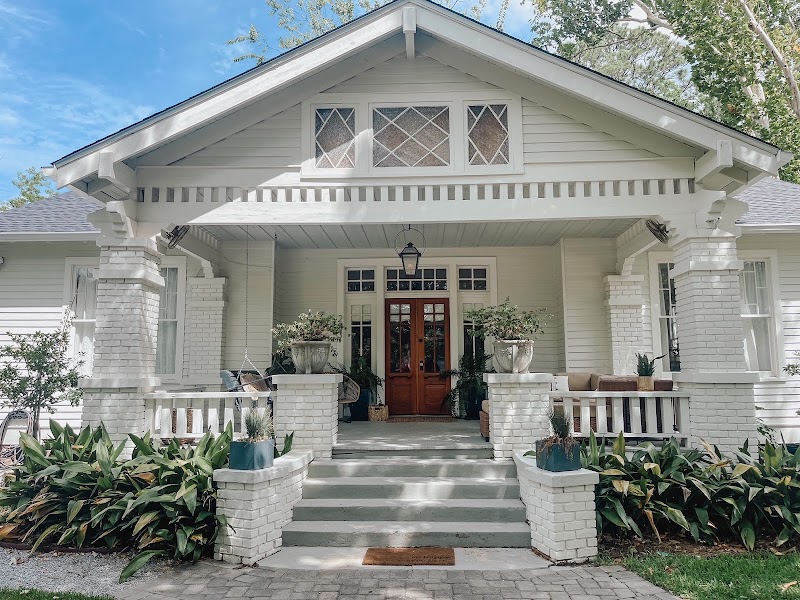The Leighton- Buiness Workspace - Event Venue in Mandeville, Louisiana