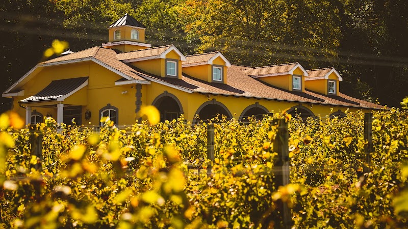 Paradise Hills Vineyard & Winery - Event Venue in Wallingford, Connecticut