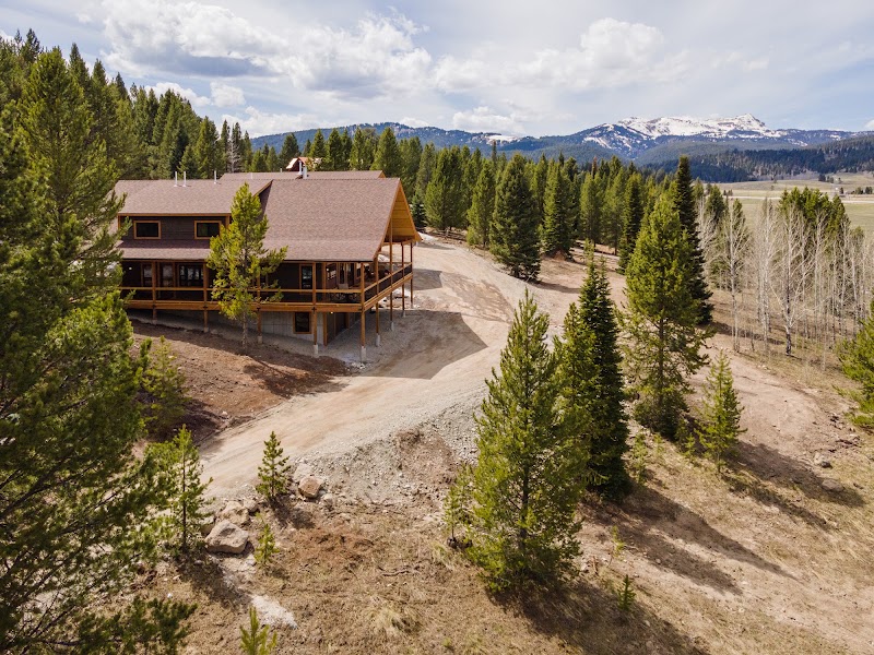 Shelterwood Lodge - Event Venue in West Yellowstone, Montana