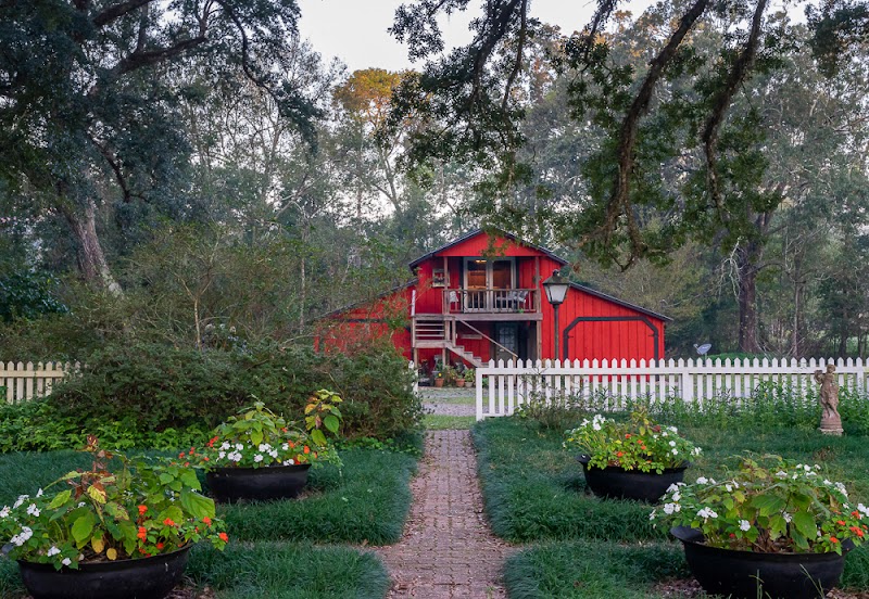 Country Charm Bed & Breakfast - Event Venue in Breaux Bridge, Louisiana