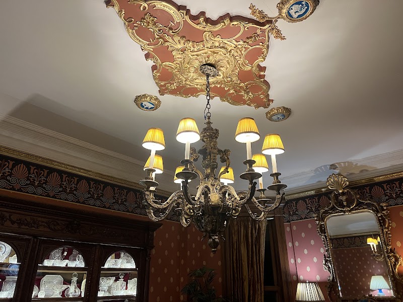 Johnstone Mansion - Event Venue in Keokuk, Iowa
