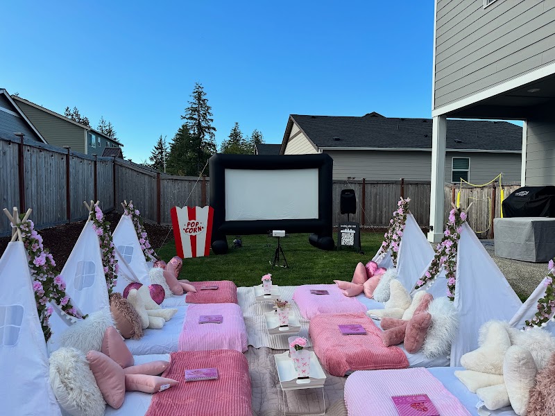 Emerald City Outdoor Movies - Event Venue in Bremerton, Washington