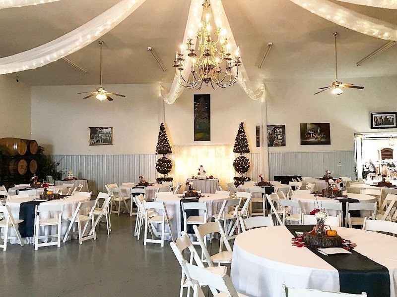 Crume Haven Winery - Event Venue in Mount Washington, Kentucky