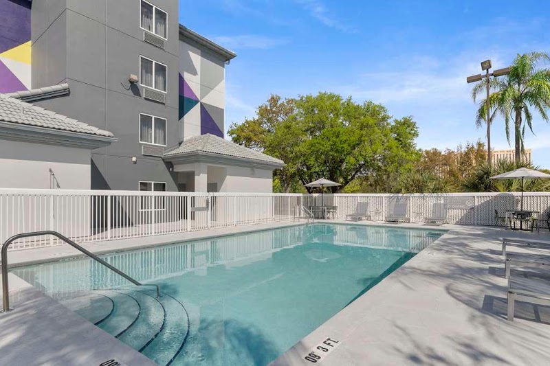 Spark by Hilton Orlando near SeaWorld - Event Venue in Orlando, Florida