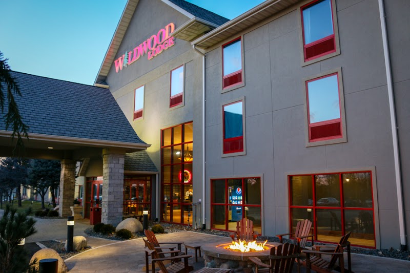 Wildwood Lodge Clive - Event Venue in Clive, Iowa