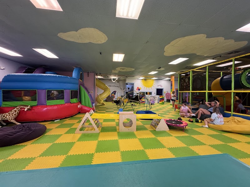 Mem's Playhouse - Event Venue in Dickson, Tennessee