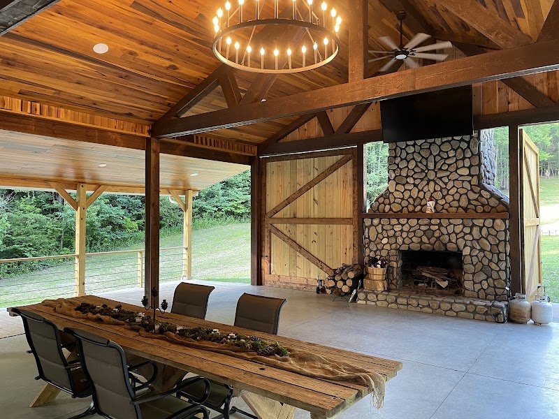 Feather Ridge Retreat - Event Venue in Jonesborough, Tennessee