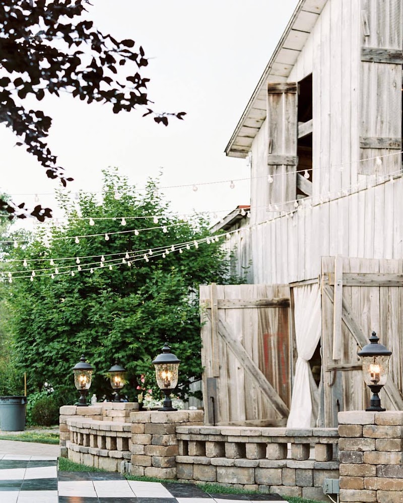 The Barn at Springhouse - Event Venue in Nicholasville, Kentucky