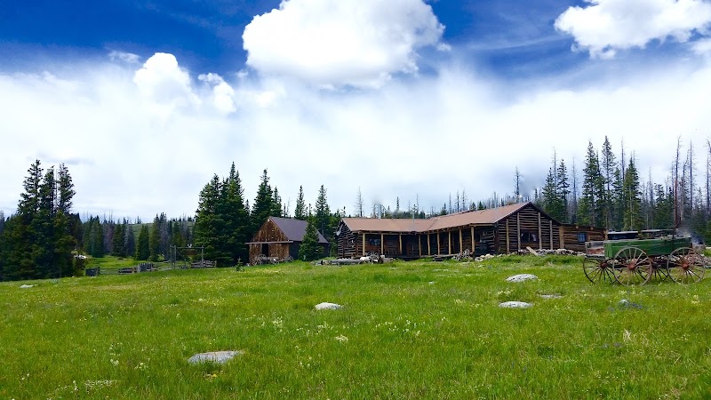 Brooklyn Lodge - Event Venue in Centennial, Wyoming