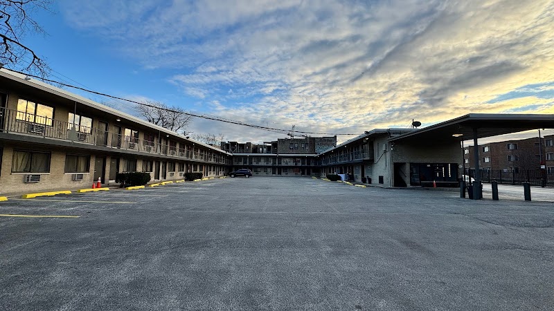Best Motel By OYO Chicago I-90 - Event Venue in Chicago, Illinois