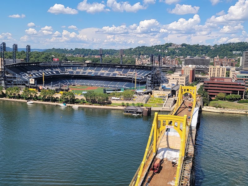 Renaissance Pittsburgh Hotel - Event Venue in Pittsburgh, Pennsylvania