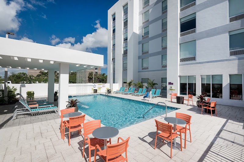 Home2 Suites by Hilton Ft. Lauderdale Airport-Cruise Port - Event Venue in Dania Beach, Florida
