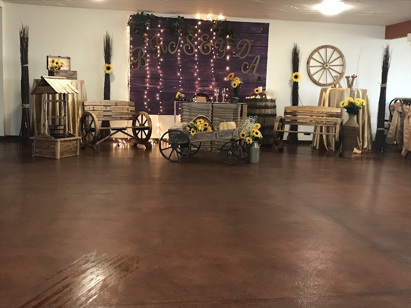 Salon de Eventos La Cascada, Inc - Event Venue in Thornton, Colorado