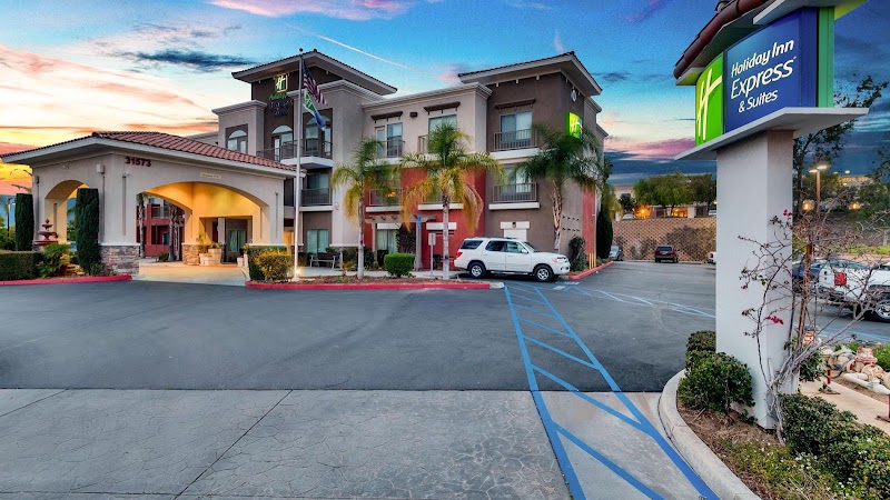 Holiday Inn Express & Suites Lake Elsinore by IHG - Event Venue in Lake Elsinore, California