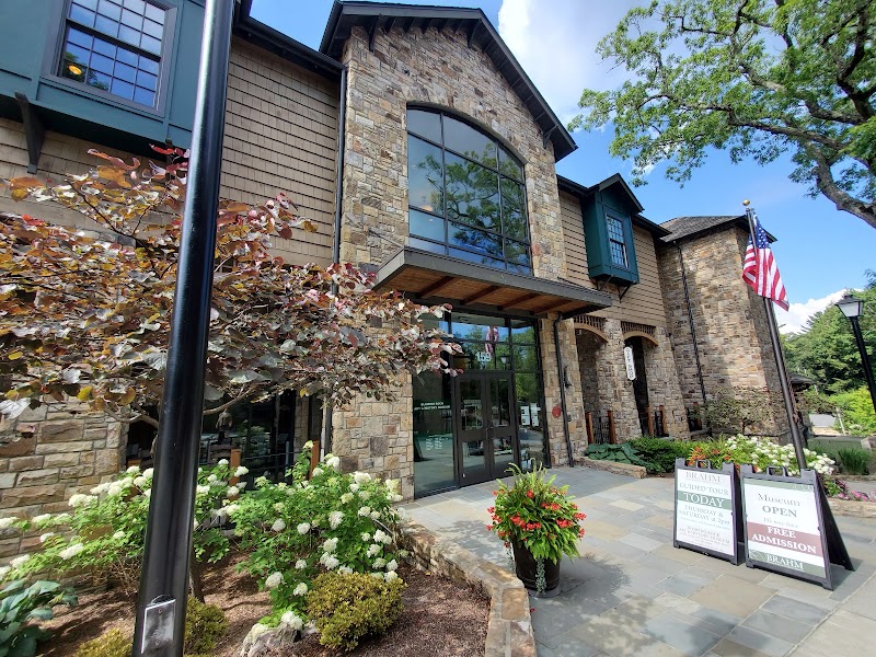Blowing Rock Art & History Museum - Event Venue in Blowing Rock, North Carolina