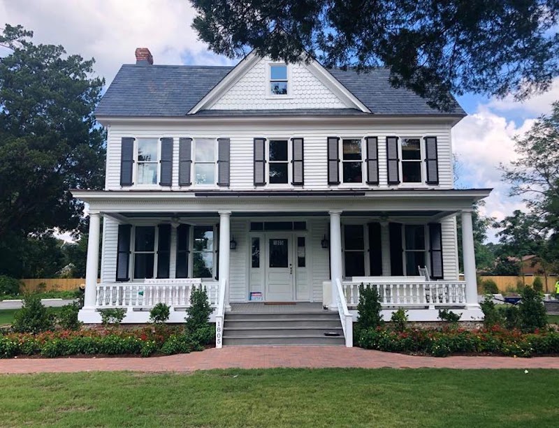 Back Bay's Farmhouse - Event Venue in Virginia Beach, Virginia