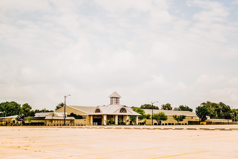 The Grounds - Event Venue in Mobile, Alabama