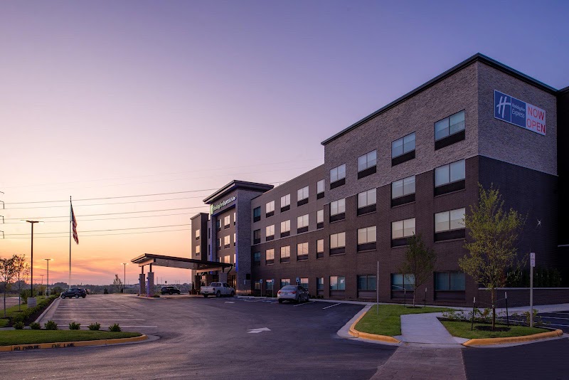 Holiday Inn Express & Suites Olathe West by IHG - Event Venue in Olathe, Kansas