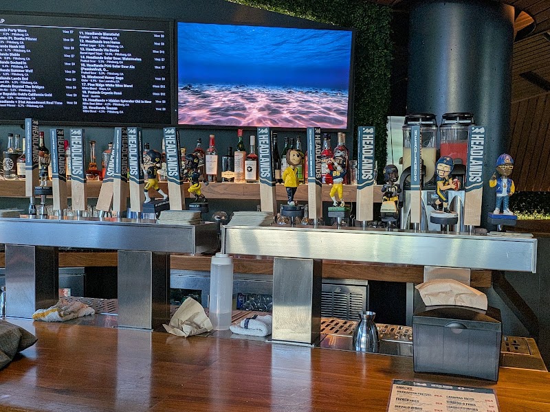 Headlands Brewing - On Campus at UC Berkeley - Event Venue in Berkeley, California