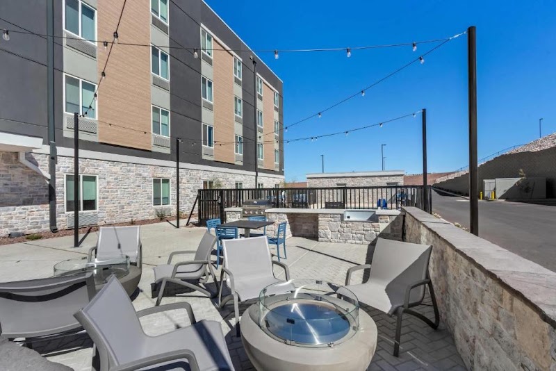 Everhome Suites Yuma East I-8 - Event Venue in Yuma, Arizona
