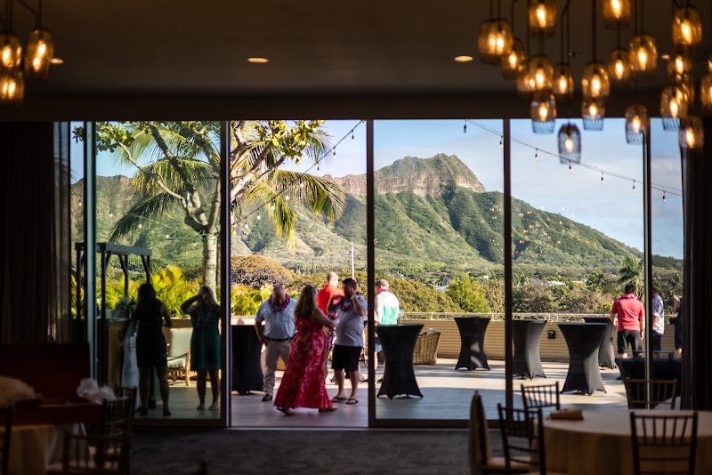 Leahi Room & Lanai by Deck. at Queen Kapiolani Hotel - Event Venue in Honolulu, Hawaii