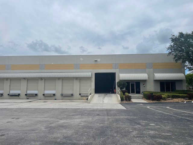 Pros and Tools Pompano - Event Venue in Pompano Beach, Florida