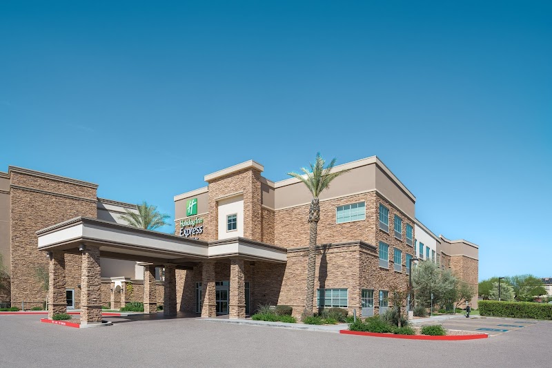 Holiday Inn Express & Suites Phoenix East - Gilbert by IHG - Event Venue in Gilbert, Arizona