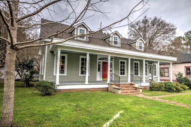 Elizabeth Lane Guest House - Event Venue in Natchitoches, Louisiana