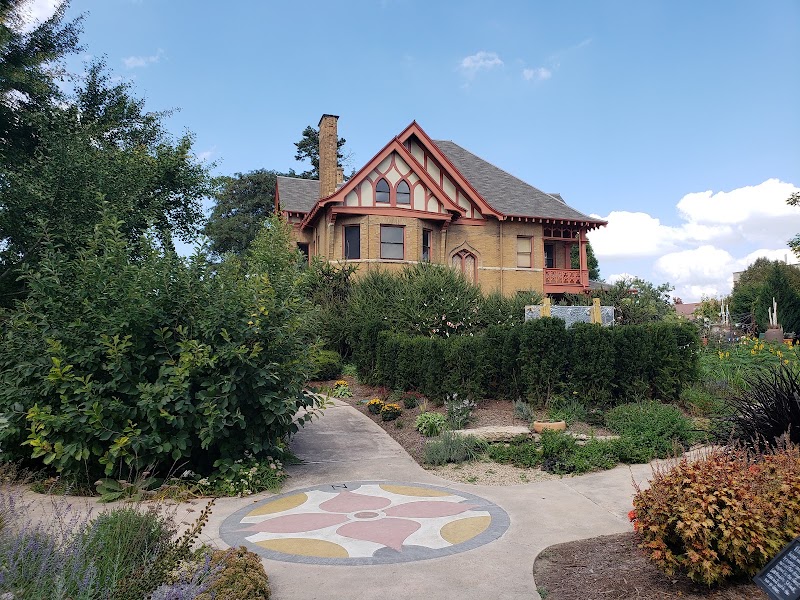 Allen Centennial Garden - Event Venue in Madison, Wisconsin