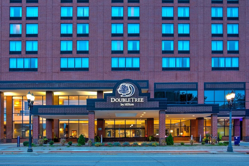DoubleTree by Hilton Lansing - Event Venue in Lansing, Michigan