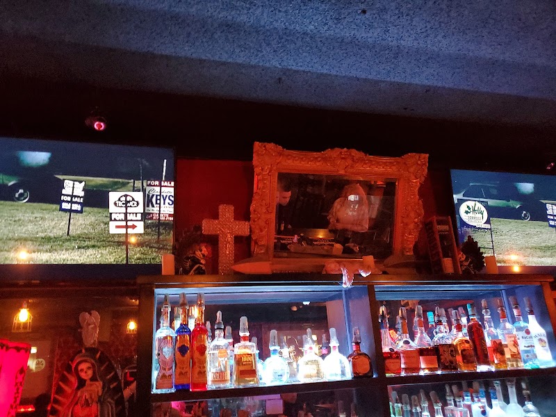 Mi Vida Loca Bar and Lounge - Event Venue in Fullerton, California