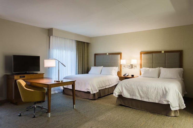 Hampton Inn & Suites Knoxville Papermill Drive - Event Venue in Knoxville, Tennessee