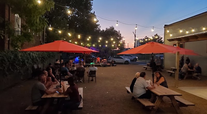 Dead Armadillo Craft Brewing - Event Venue in Tulsa, Oklahoma