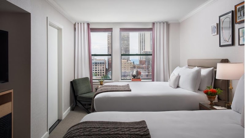 Hotel Indigo Chicago Downtown Gold Coast - Event Venue in Chicago, Illinois
