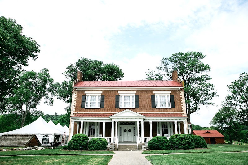 Ravenswood Mansion - Event Venue in Brentwood, Tennessee