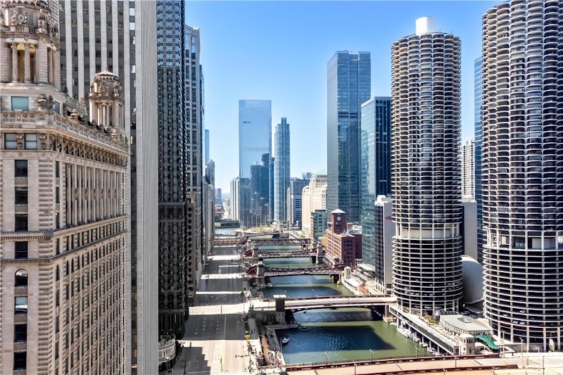 Hilton Garden Inn Chicago Downtown Riverwalk - Event Venue in Chicago, Illinois