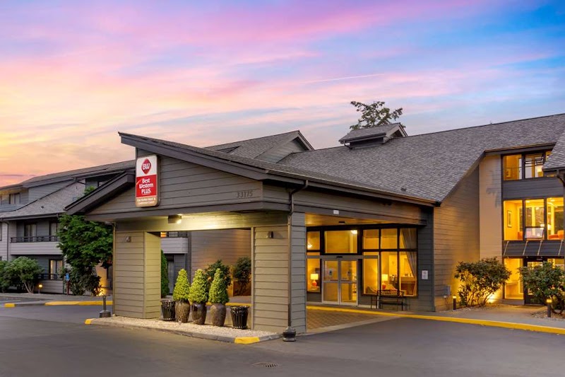 Best Western Plus Oak Harbor Hotel & Conference Center - Event Venue in Oak Harbor, Washington