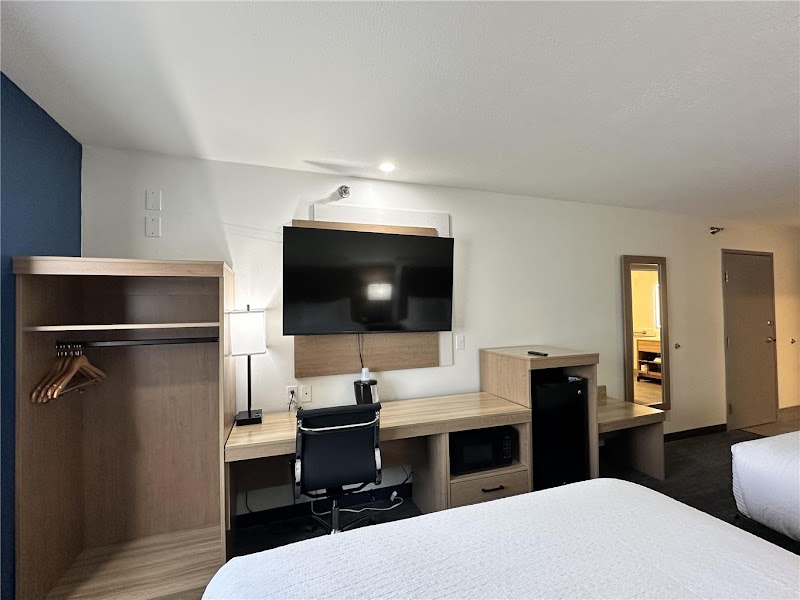 Best Western Red River Lodge Fargo ND - Event Venue in Fargo, North Dakota