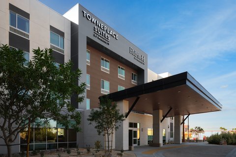 Fairfield by Marriott Inn & Suites Barstow - Event Venue in Barstow, California