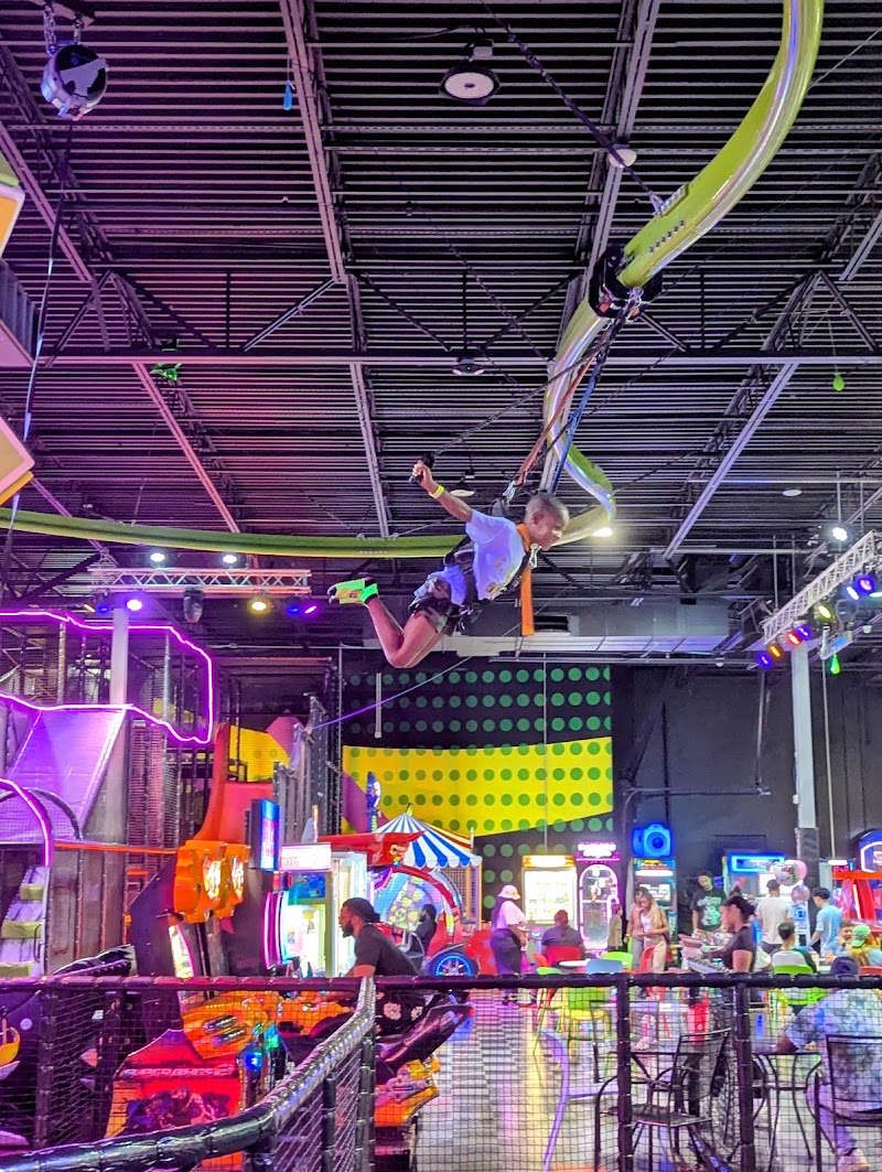 Westbank Village Shopping Center - Event Venue in Harvey, Louisiana