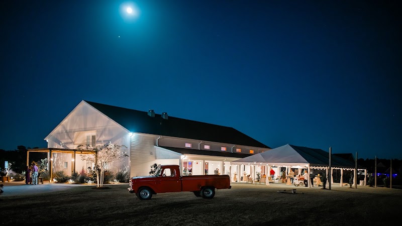 213 West Wedding & Event Venue - Event Venue in Peletier, North Carolina