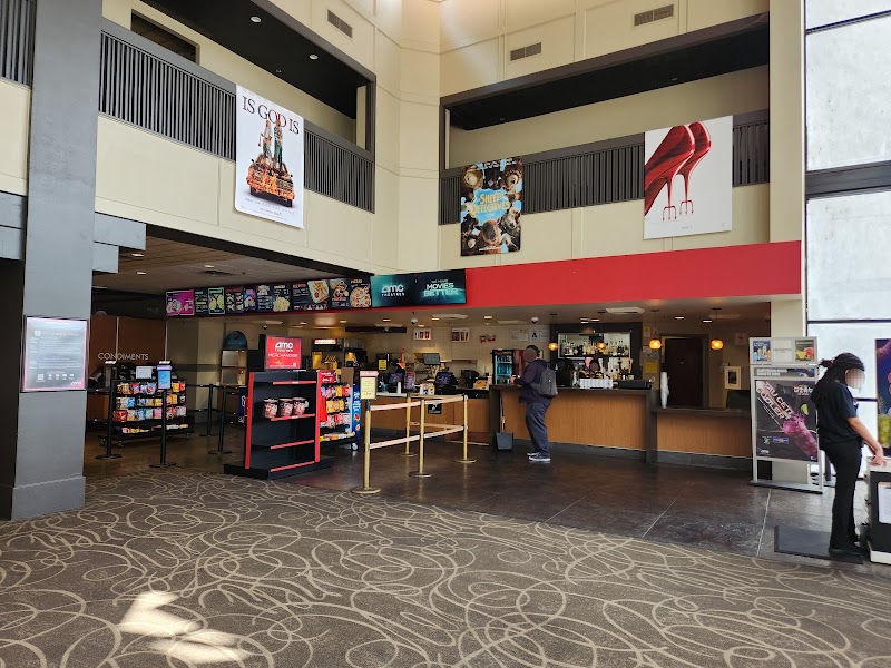 AMC Temecula 10 - Event Venue in Temecula, California