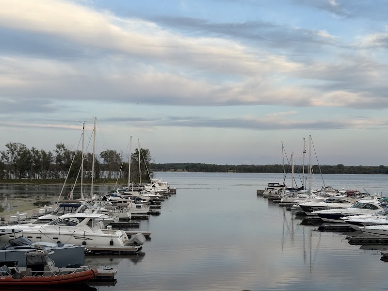 Wave Pointe Marina & Resort - Event Venue in Sturgeon Bay, Wisconsin